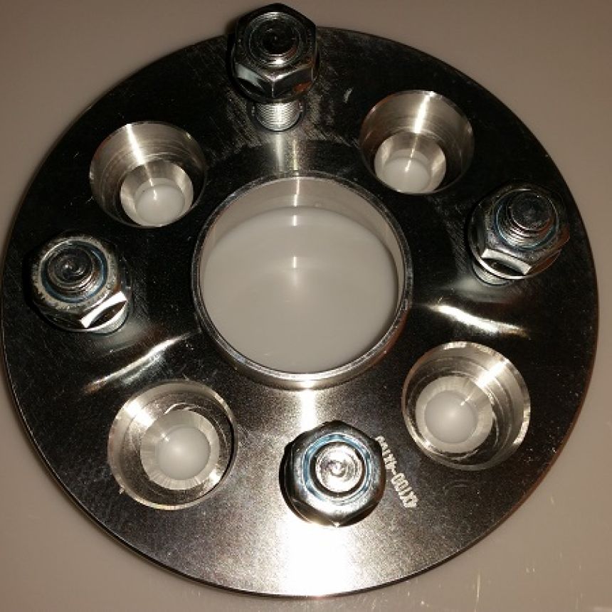 Adapteri (levikepala) 25mm 4x100/4x100